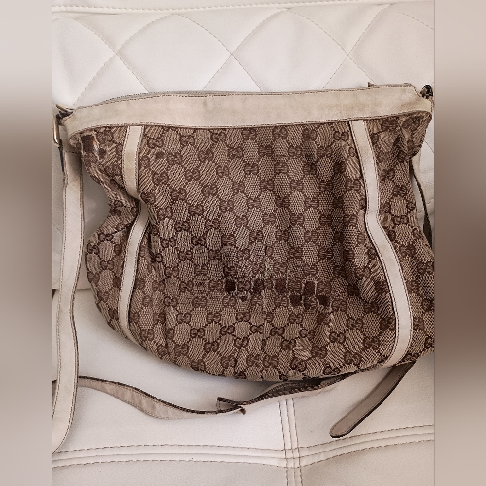 Authenticated Gucci GG Abbey D Ring Crossbody Brown Beige Canvas Fabric Bag - Picture 2 of 16